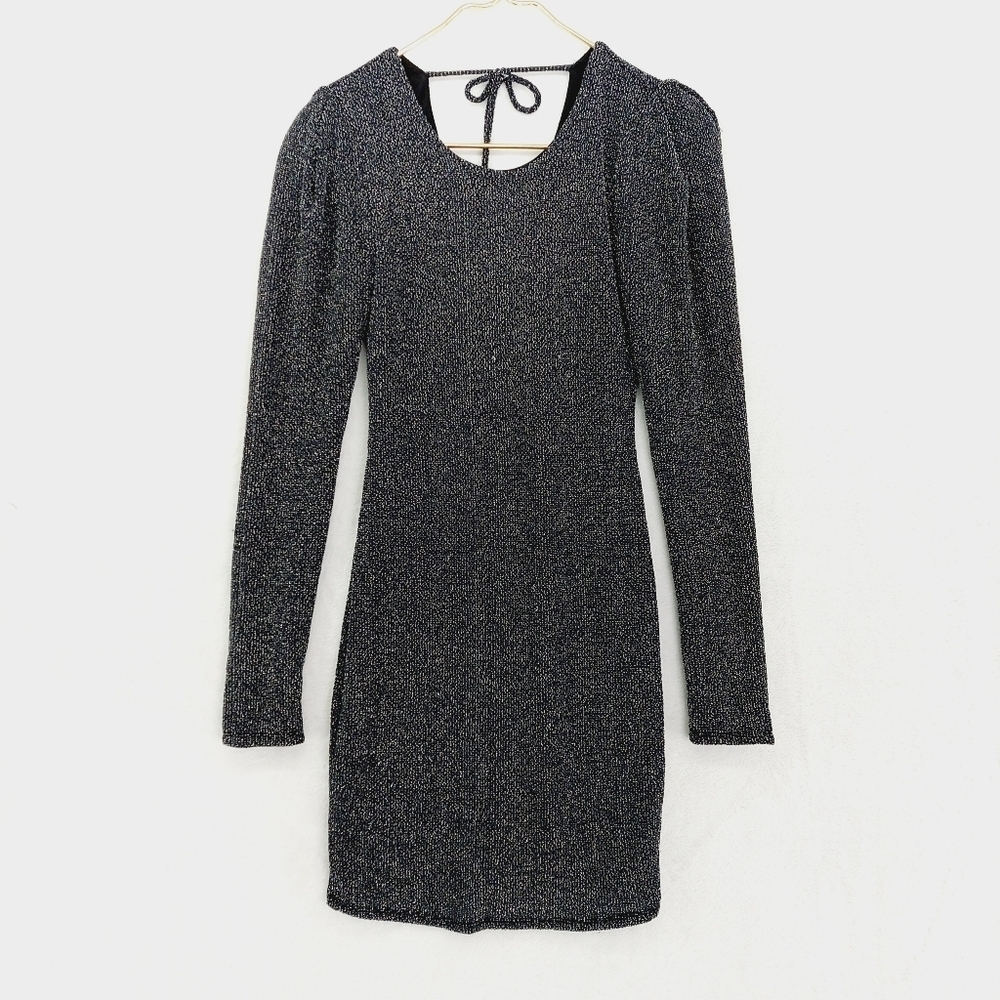 BCBGeneration Black Long Sleeve Scoop Neck Long Sweater 5080